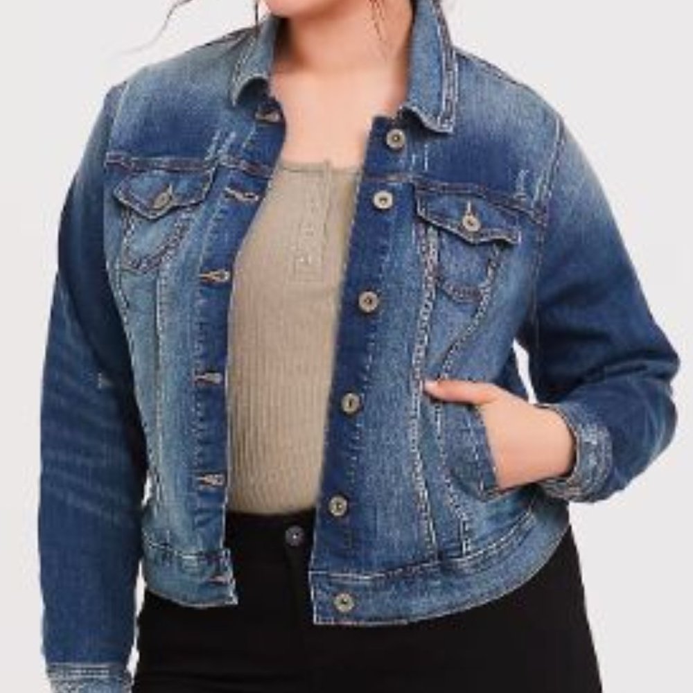 Torrid medium wash lightly distressed trucker denim jacket size 3